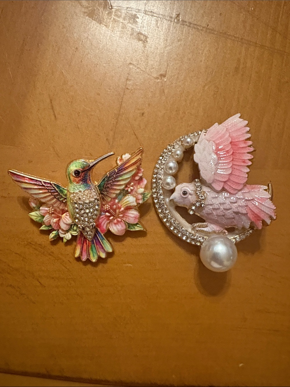 Decorative Pink Bird Brooches Set - Floral Hummingbird and Pearl Parrot Pins